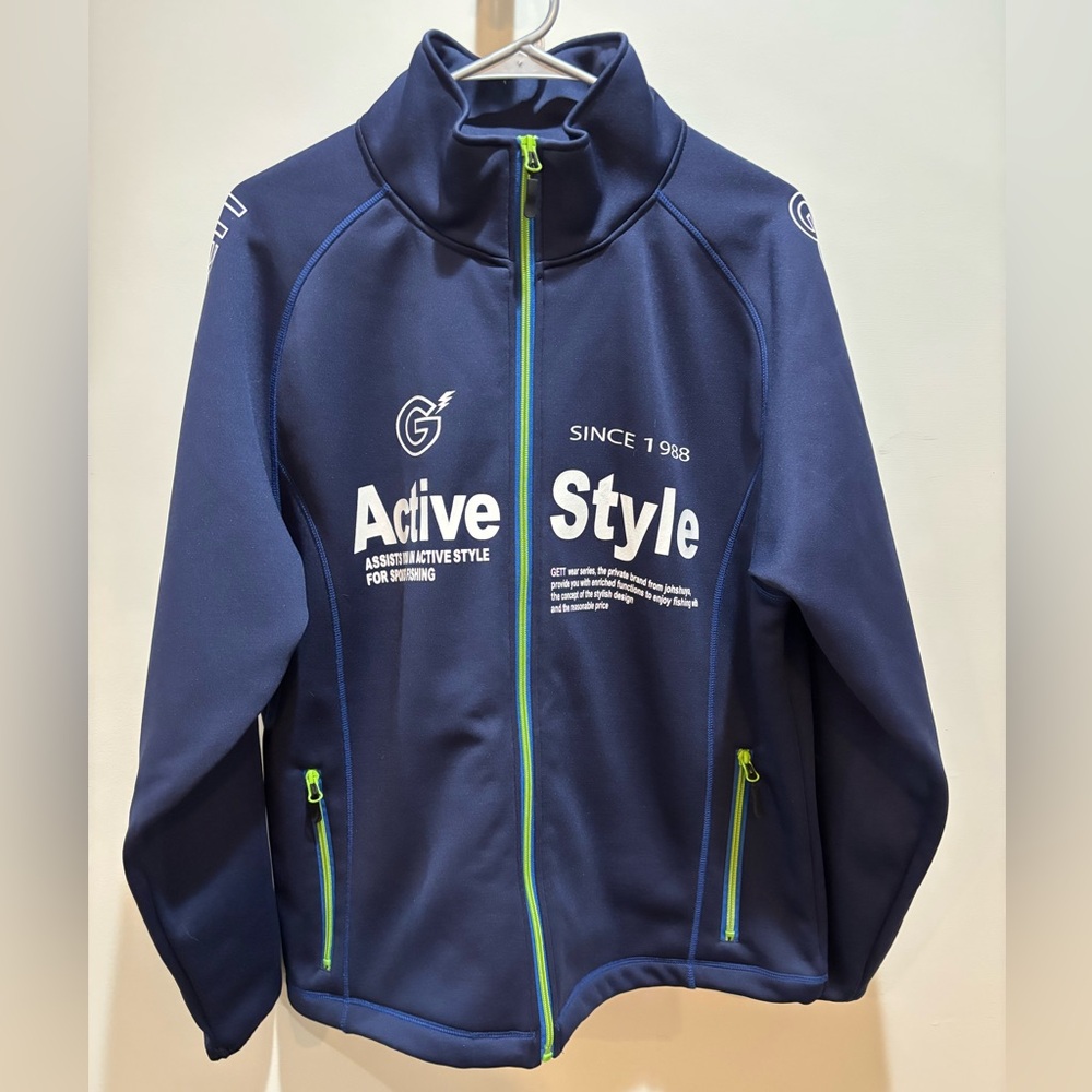 VIntage Gett Fishing shell Jacket Navy Active Style Jacket. Like new size L
